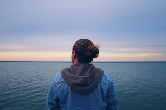 Looking at What No Longer Serves Us | Finding Your Purpose Looking at What No Longer Serves Us | Finding Your Purpose